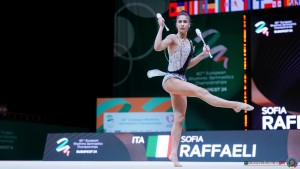 raffaeli sofia ita sfe09546 copia simone ferraro ph